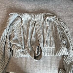 ALO yoga grey cropped sweatshirt